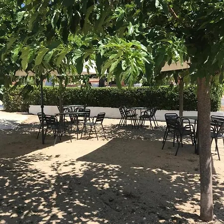 مكان تخييم Retiro *